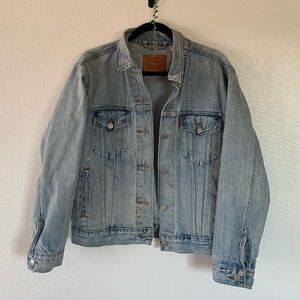 Levi’s Trucker Denim Jacket 🤠🤠🌵☀️